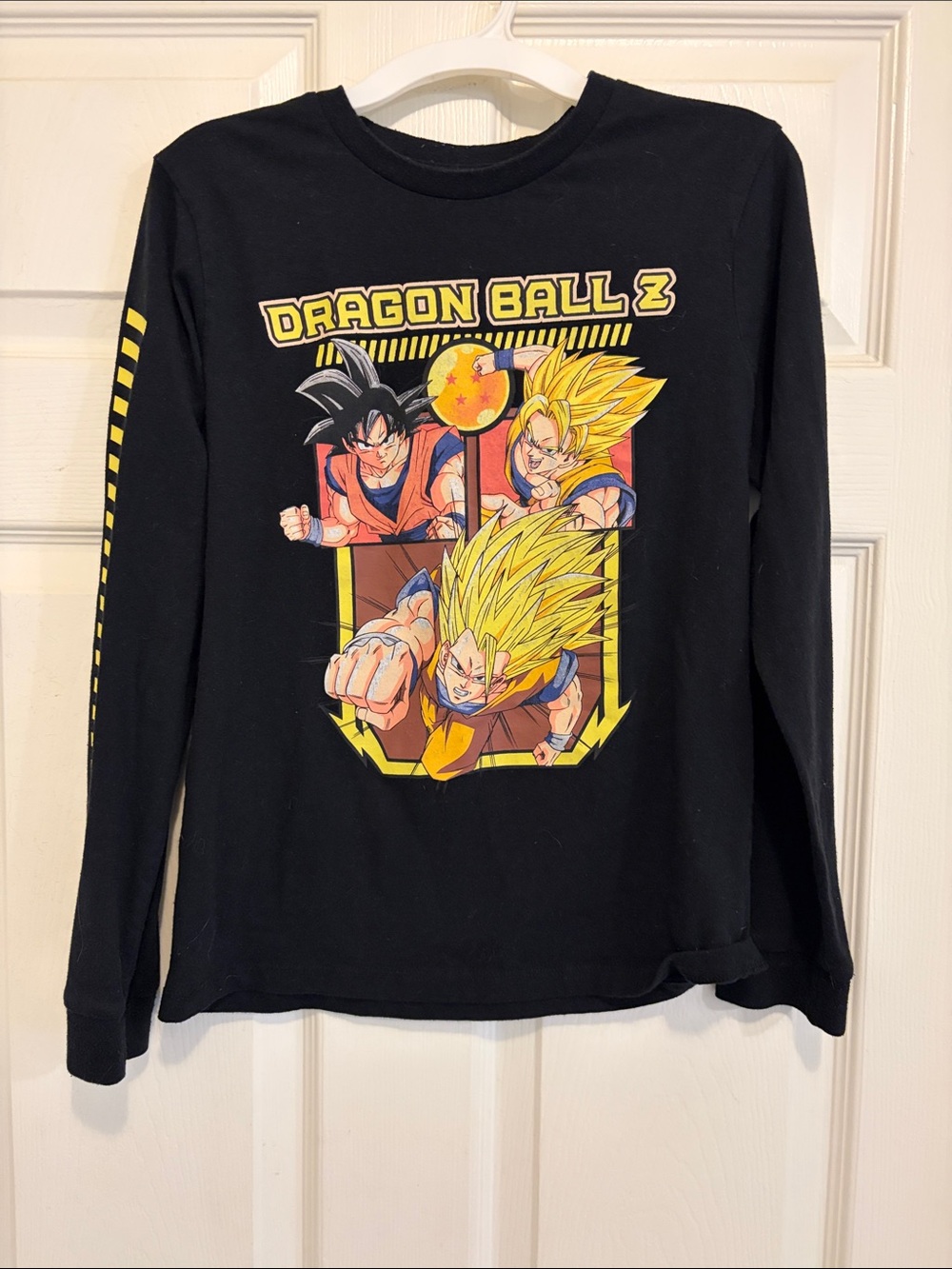 Dragon Ball Z Boys' Black Long-Sleeve Graphic Tee